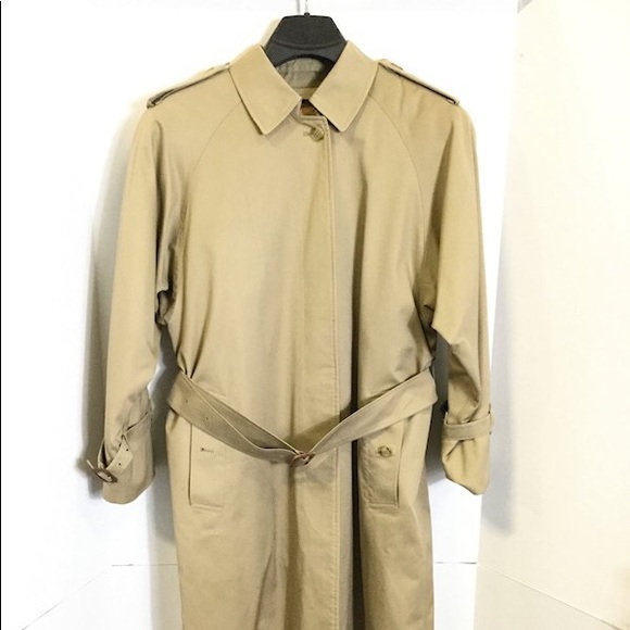 Burberry men’s trench coat authentic